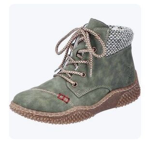 Rieker Women's Olive Lace-Up Boots size 40